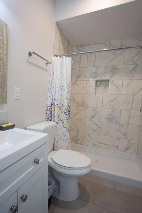 Centrally Located Cozy Studio Apartment In Sd سان دييغو المظهر الخارجي الصورة